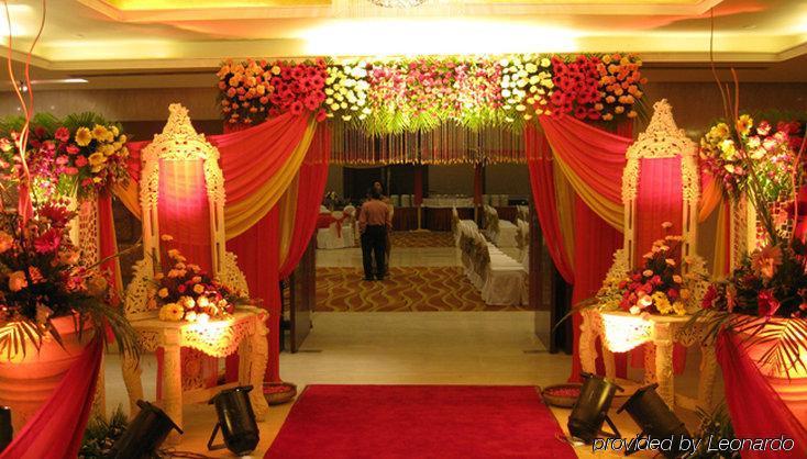 Country Inn & Suites By Radisson, Sahibabad Ghaziabad Bagian luar foto