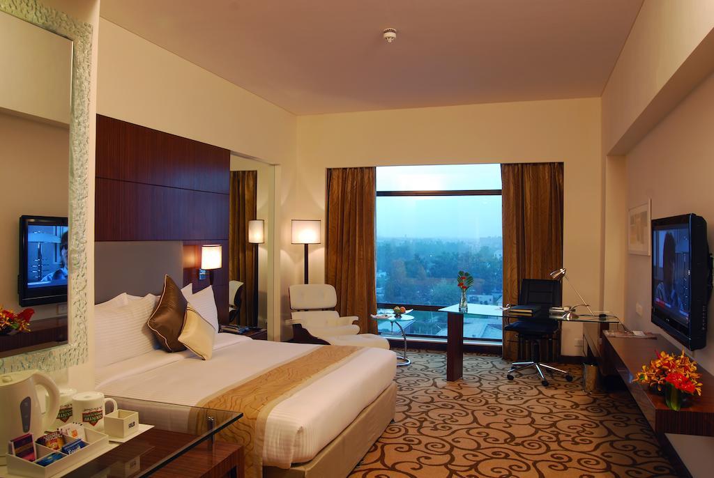 Country Inn & Suites By Radisson, Sahibabad Ghaziabad Bagian luar foto