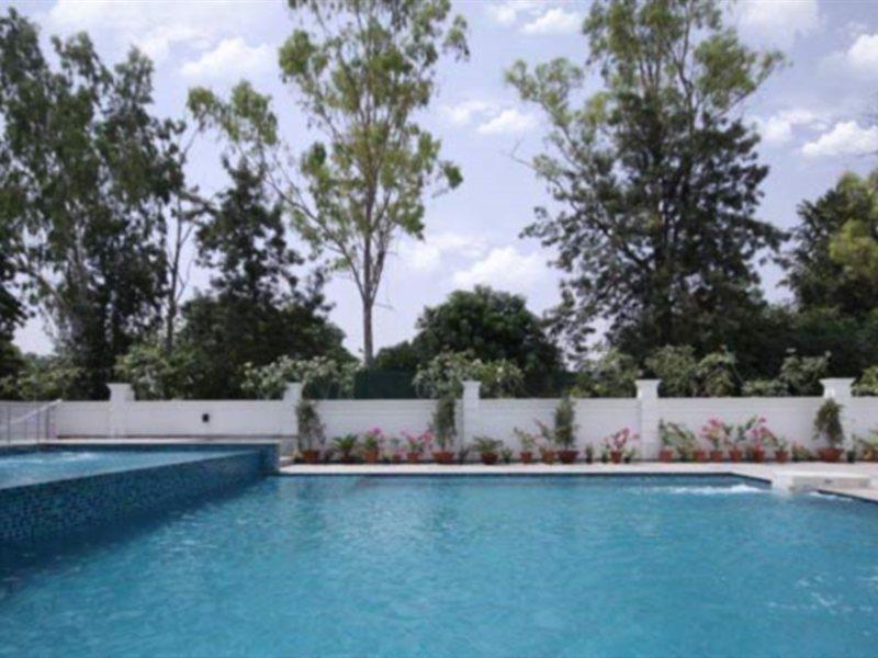 Country Inn & Suites By Radisson, Sahibabad Ghaziabad Bagian luar foto