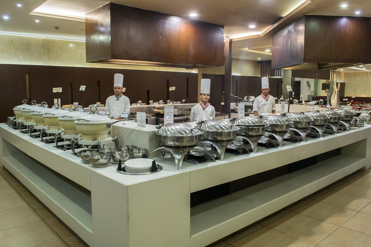 Country Inn & Suites By Radisson, Sahibabad Ghaziabad Bagian luar foto